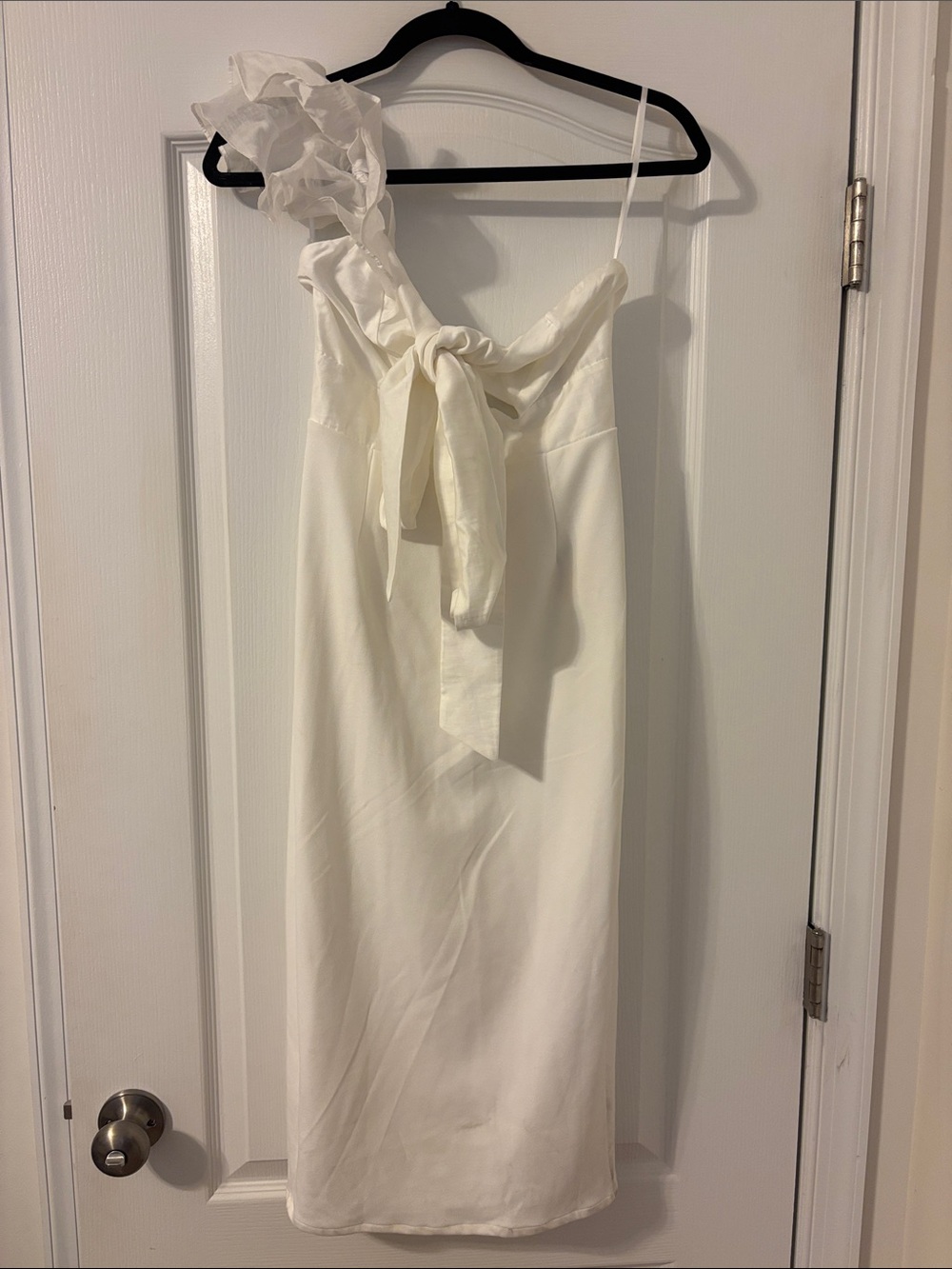 Hello Molly White One-Shoulder Tie-Front Dress